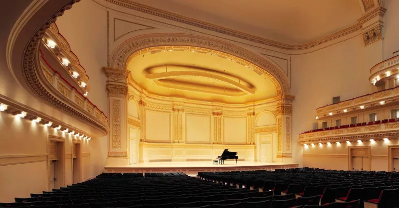 Bí Quyết Chọn Mua Piano Cho Trường Học, Tổ Chức: Hướng Dẫn Chi Tiết