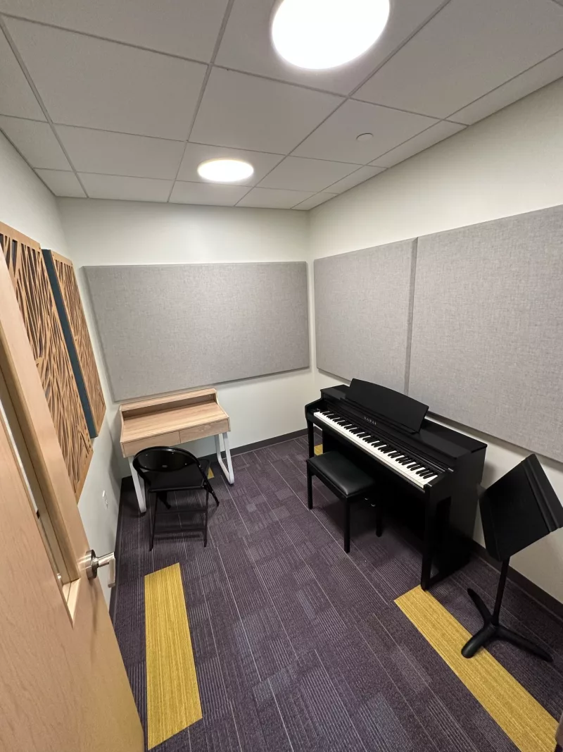 Giải Mã "Hội Chứng Piano" Ám Ảnh: Khi Kỹ Thuật Đè Nén Cảm Xúc Người Chơi