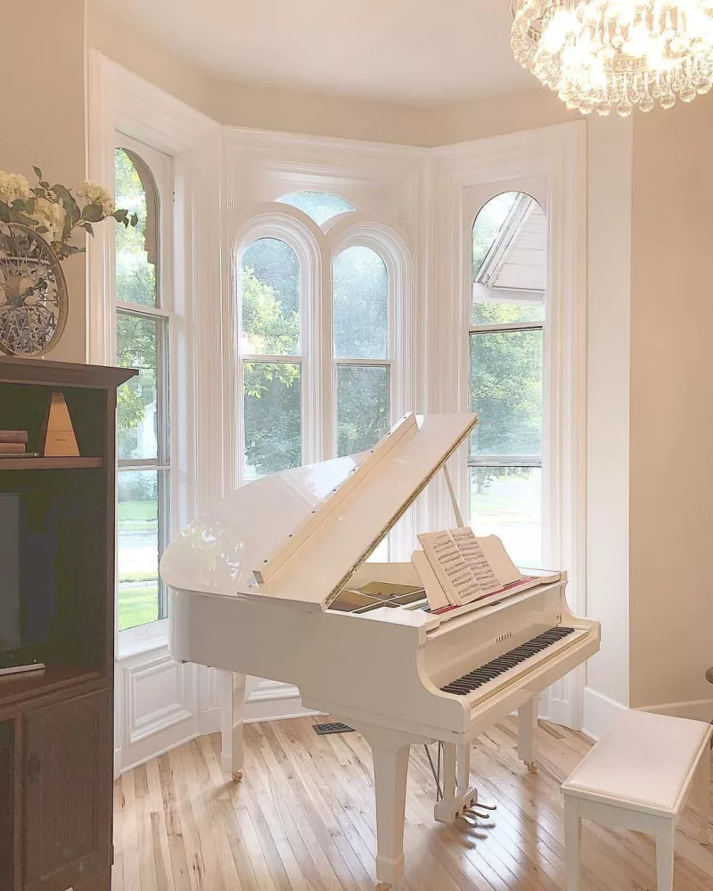 Giải Mã Tiếng Vọng Quá Khứ: Hành Trình Khôi Phục Piano Cơ Cổ Thành Kiệt Tác Hiện Đại