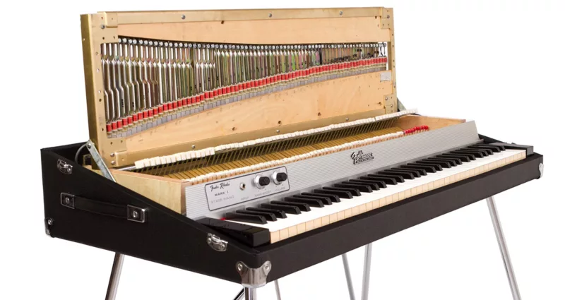 Hướng Dẫn "Đọc Vị" Chất Lượng Piano Qua Mùi Hương: Bí Mật Của Gỗ và Lớp Phủ