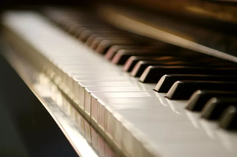 Kayserburg ra mắt bộ sưu tập đàn piano Etoile: Khám phá vẻ đẹp tinh tế