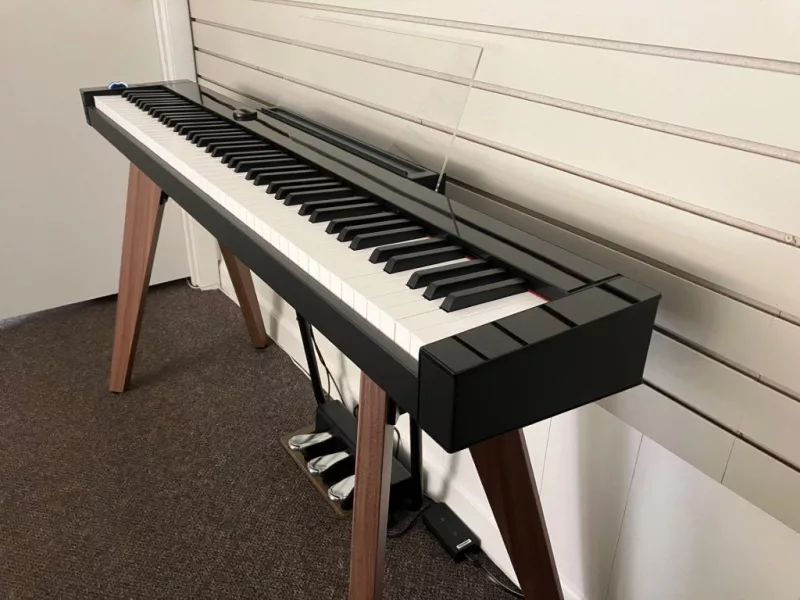 Khi Đàn Piano "Kể Chuyện": Giải Mã Di Sản Văn Hóa Qua Từng Thương Hiệu