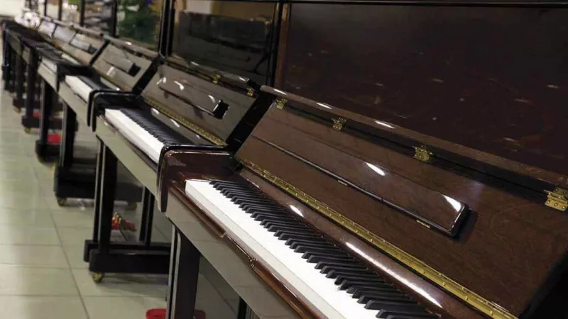 Piano & Khí Hậu Việt: Bí Quyết Bảo Vệ Đàn Khỏi Nắng Nóng, Mưa Ẩm