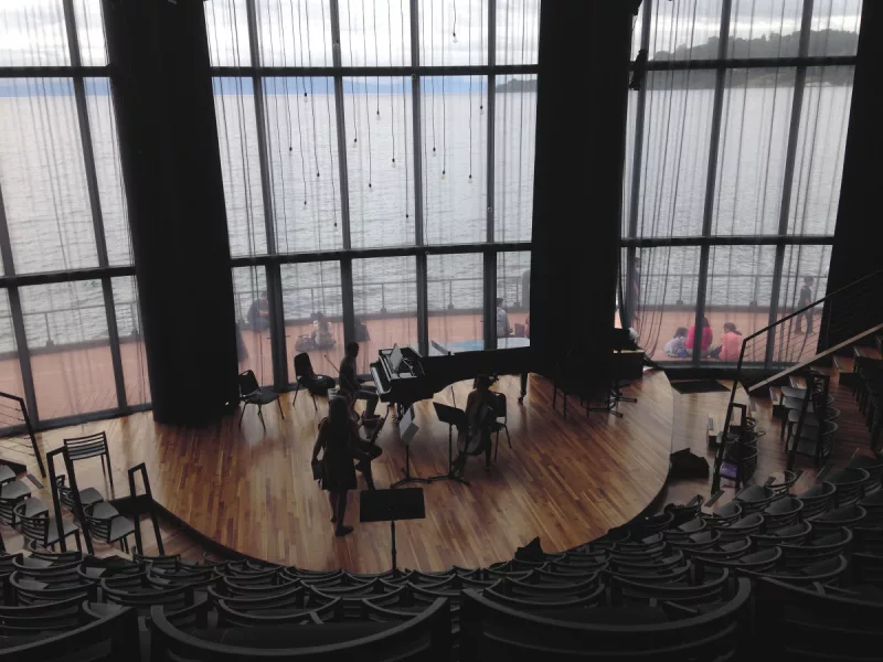 Piano Thời Thượng": Bí Quyết "Detox" Kỹ Thuật Số Cho Đàn Điện, Tối Ưu Tuổi Thọ & Âm Thanh