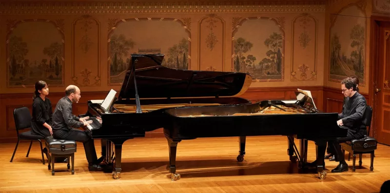 Piano "Tiết Kiệm Năng Lượng": Chọn Đàn Điện Xu Hướng Xanh Cho Ngôi Nhà Thông Minh