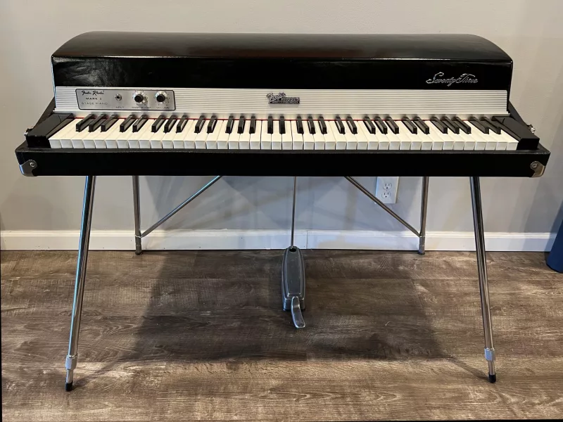 Đàn piano chất lượng cao