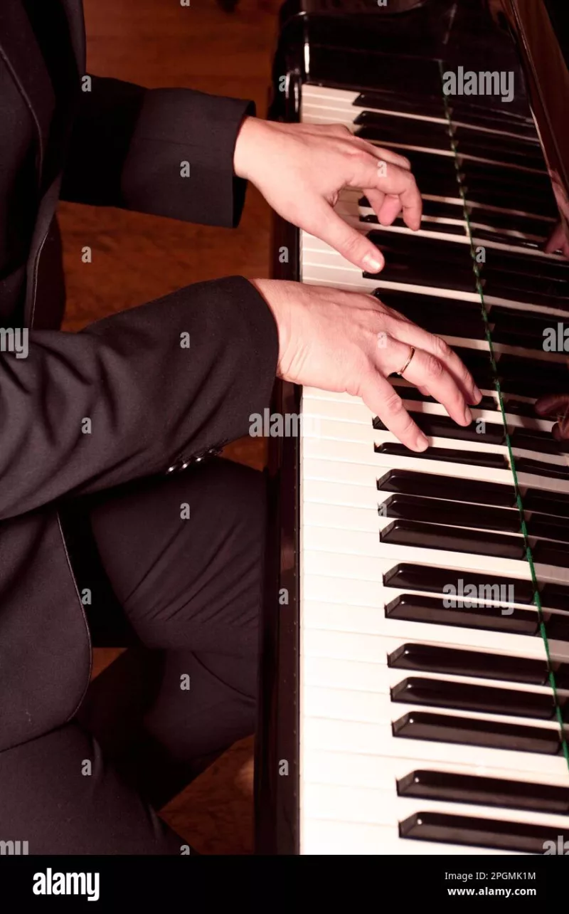 Từ "Thần Đồng" Đến "Thiên Tài": Giải Mã Hành Trình Phát Triển Não Bộ Cùng Piano