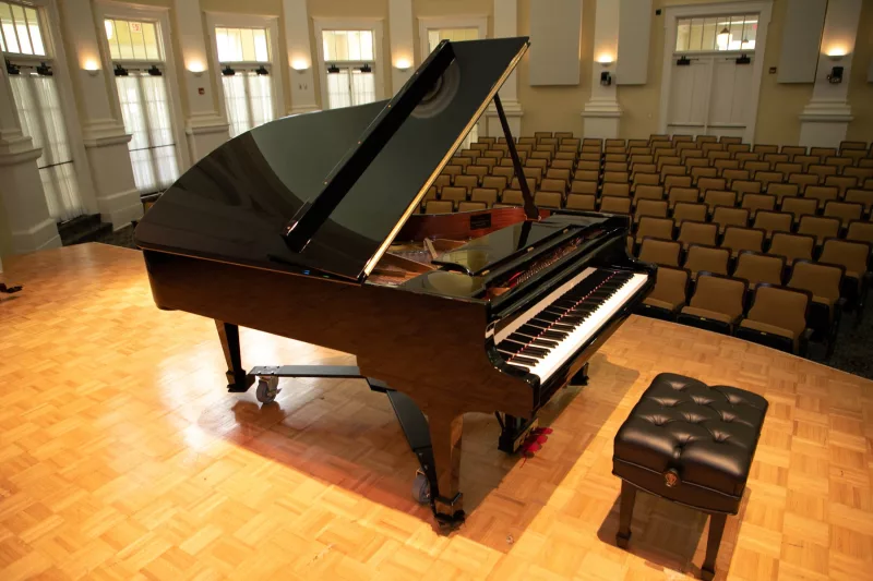 Đàn piano chất lượng cao