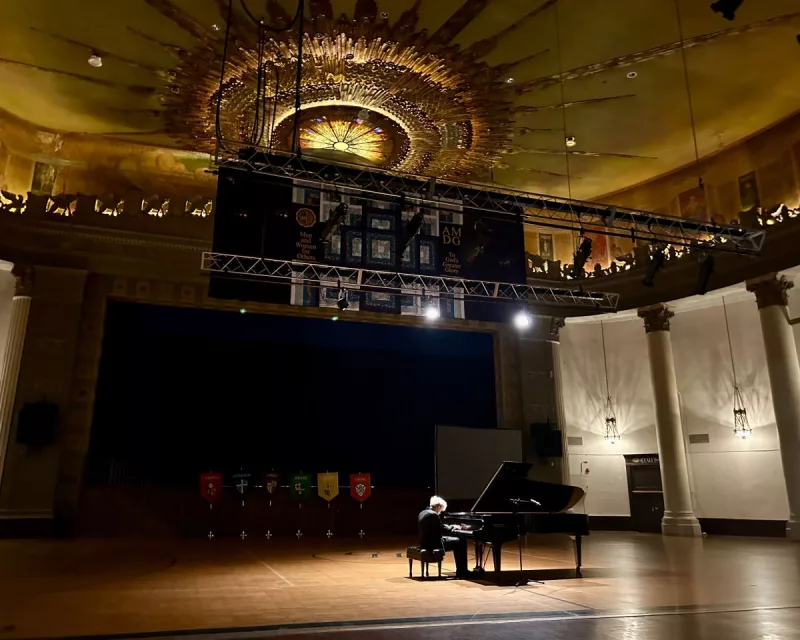 Đàn piano chất lượng cao