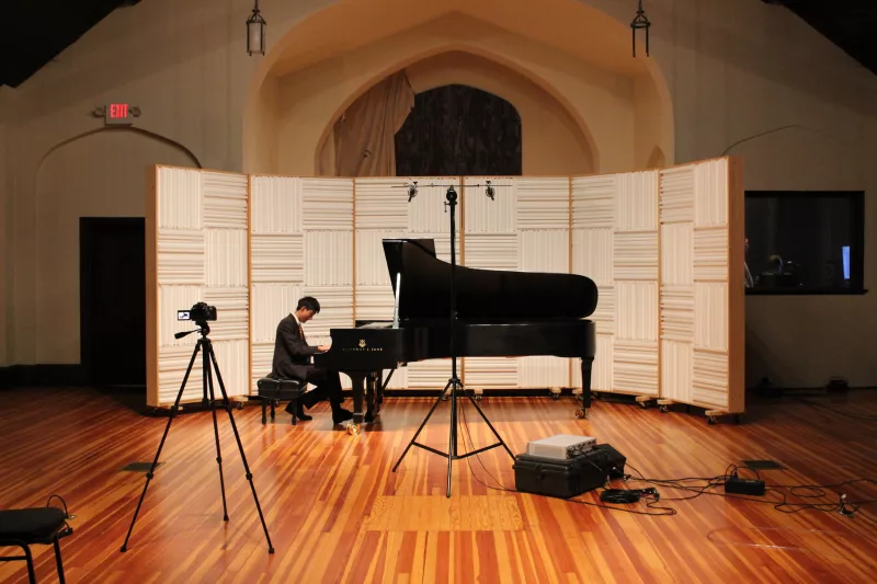 Đàn piano chất lượng cao